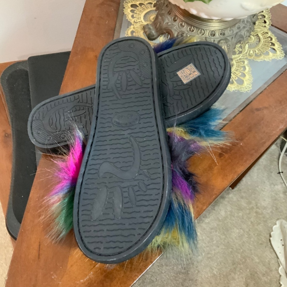 Multicolor Faux Fur Open Toe Slippers Size 42/43 New - Picture 4 of 6